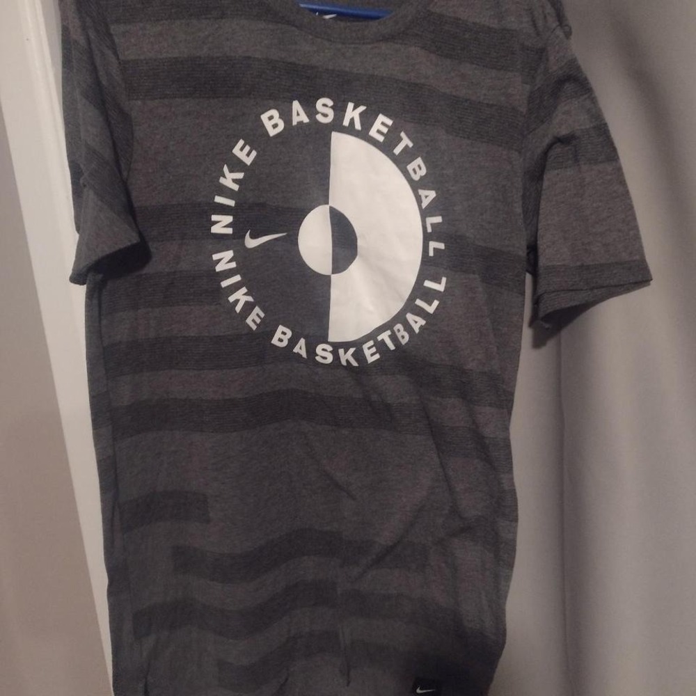 Grey Nike Basketball dri fit tshirt